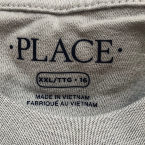 Children’s Place boys graphic tee shirt bundles - Picture 6 of 7